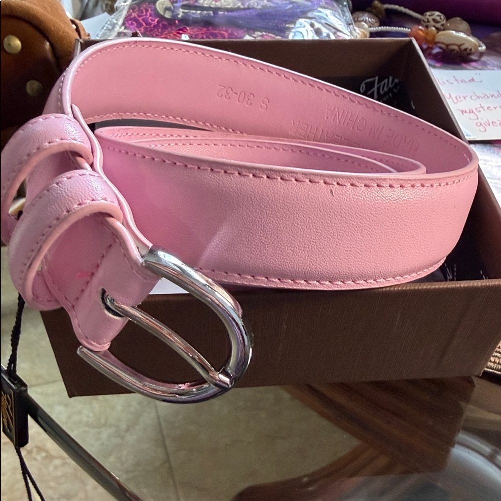 Women's Luxury Leather Belt - Pink